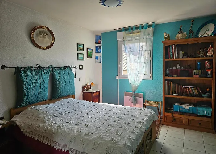 Spacieux Avec Vue Sur La A セット